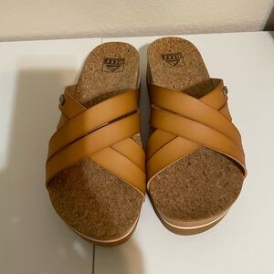 Reef Womens Cushion Bloom Hi Slide Sandal-Like New!